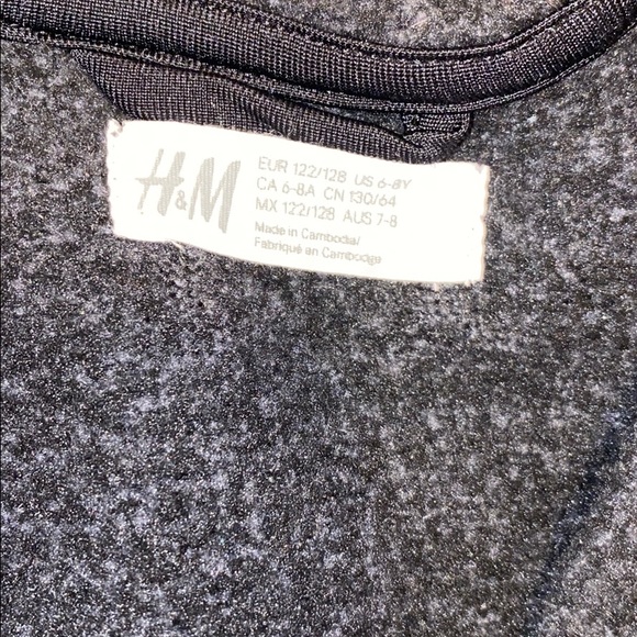👦Boys H&M heather black zip up hoodie size 6-8 - Picture 5 of 8
